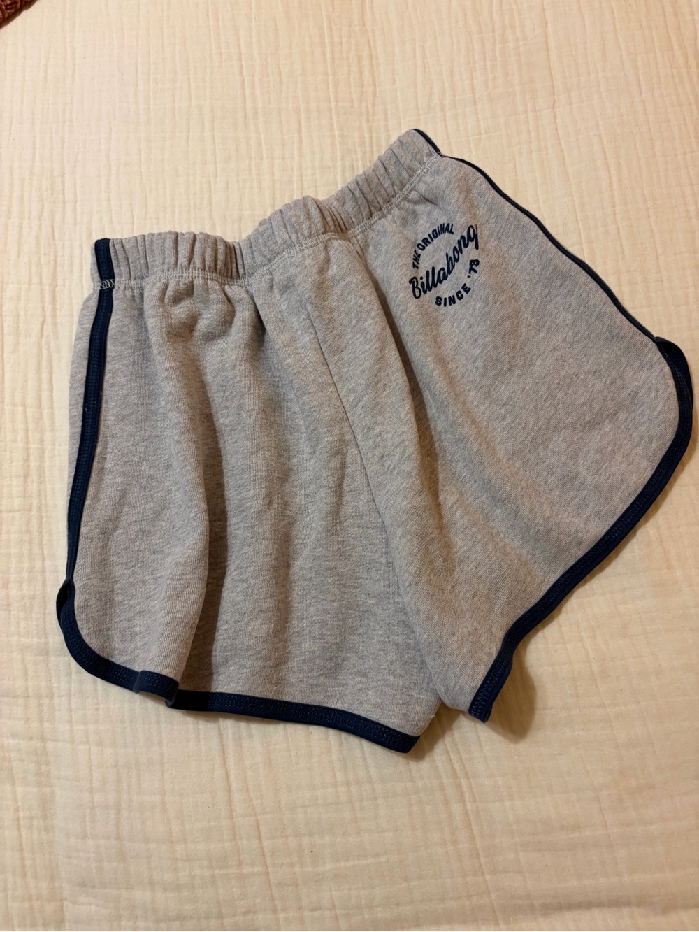 Billabong Gray cotton dolphin Shorts with Navy Trim